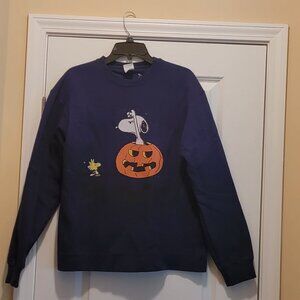 Snoopy Halloween Sweatshirt Size Large